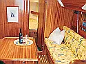 Bavaria 34 '01 - Internal image